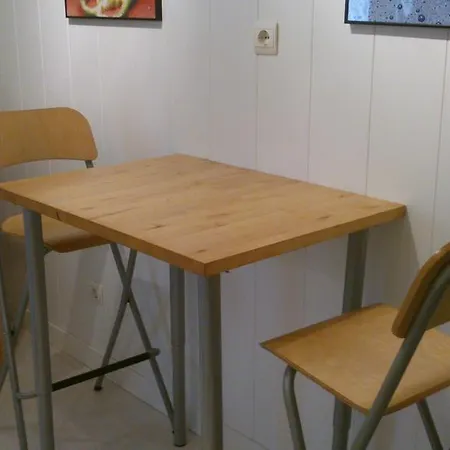 涂鸦2.0酒店 公寓 *